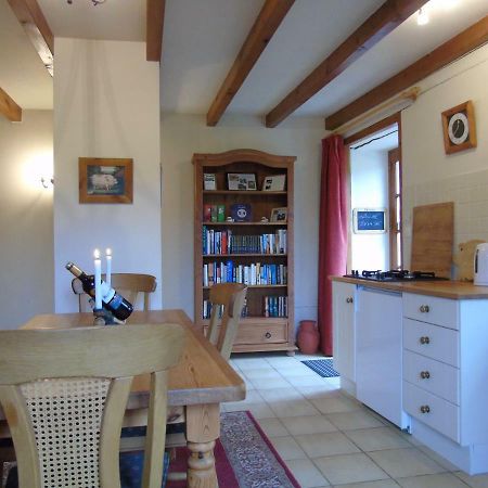 Gite Chez Marot Villa Varaignes ภายนอก รูปภาพ