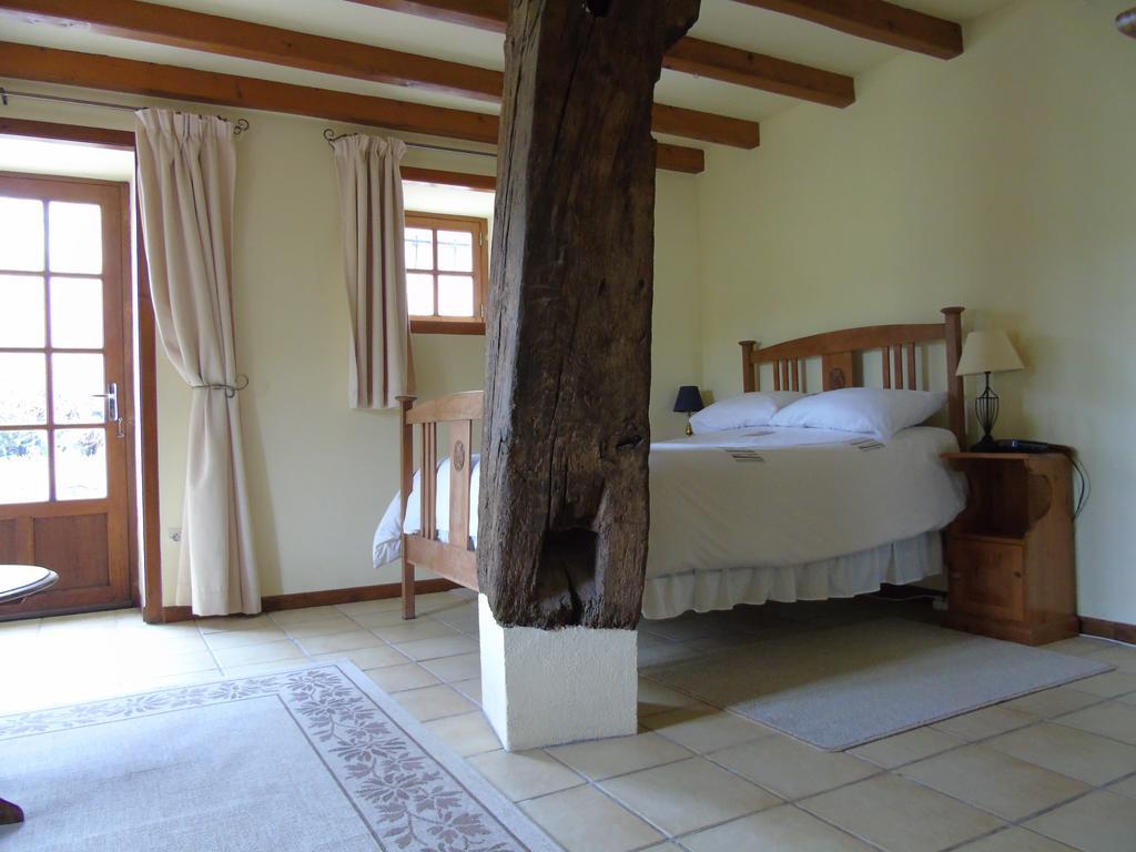 Gite Chez Marot Villa Varaignes ภายนอก รูปภาพ