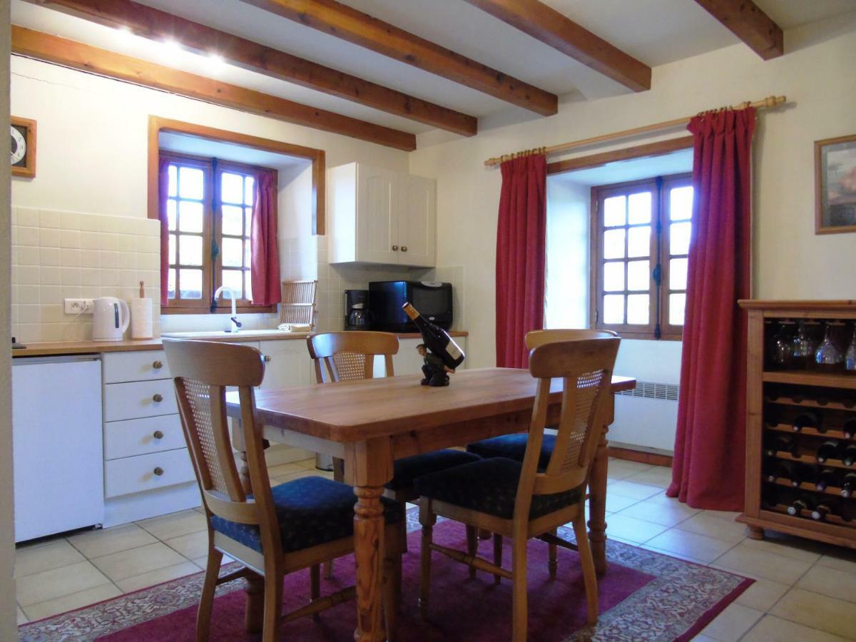 Gite Chez Marot Villa Varaignes ภายนอก รูปภาพ